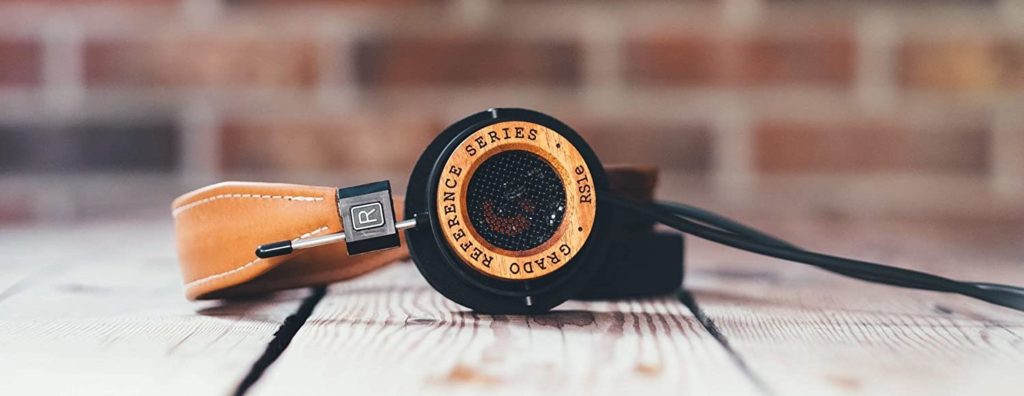 10 Best Headphones between $500 and $1000 - Akin Trends