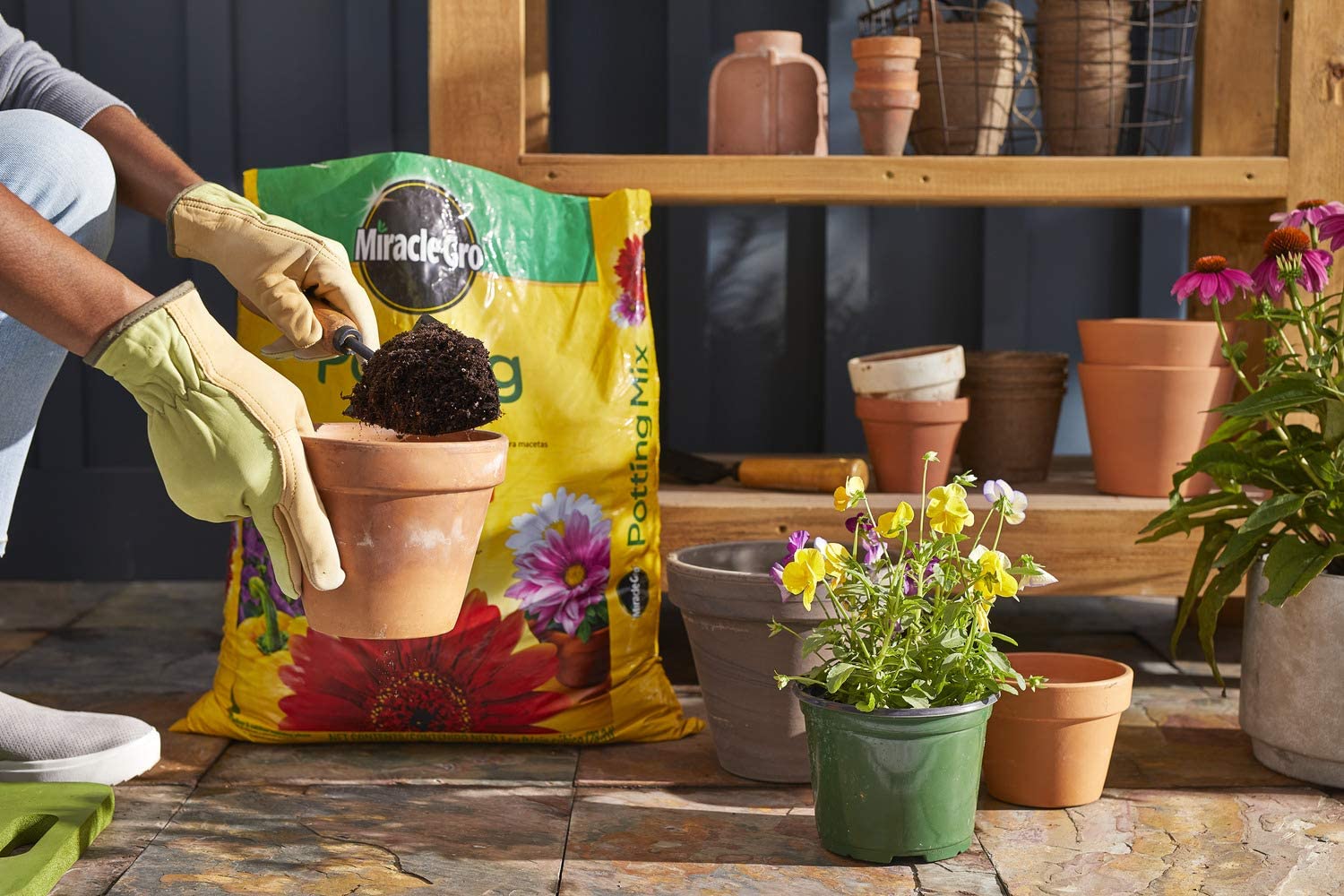 Miracle-Gro Potting Mix